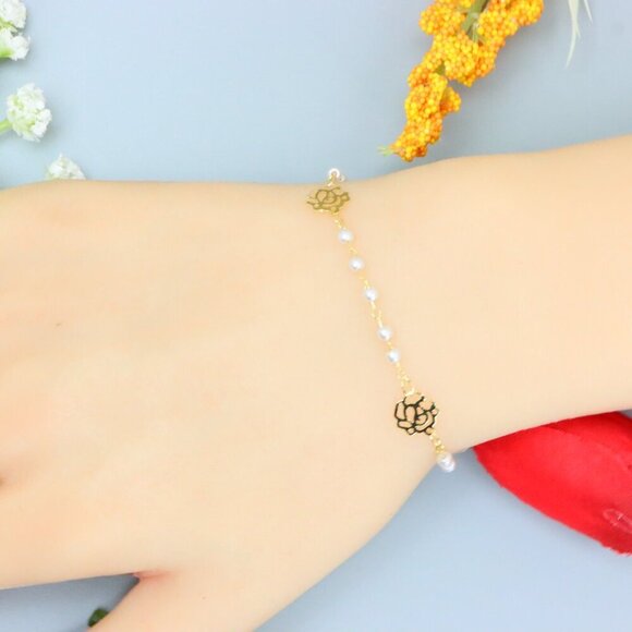 "Elegant & Trendy Bracelet, A Perfect Gift for Women, Thoughtful, EVCH1851 - Picture 5 of 10